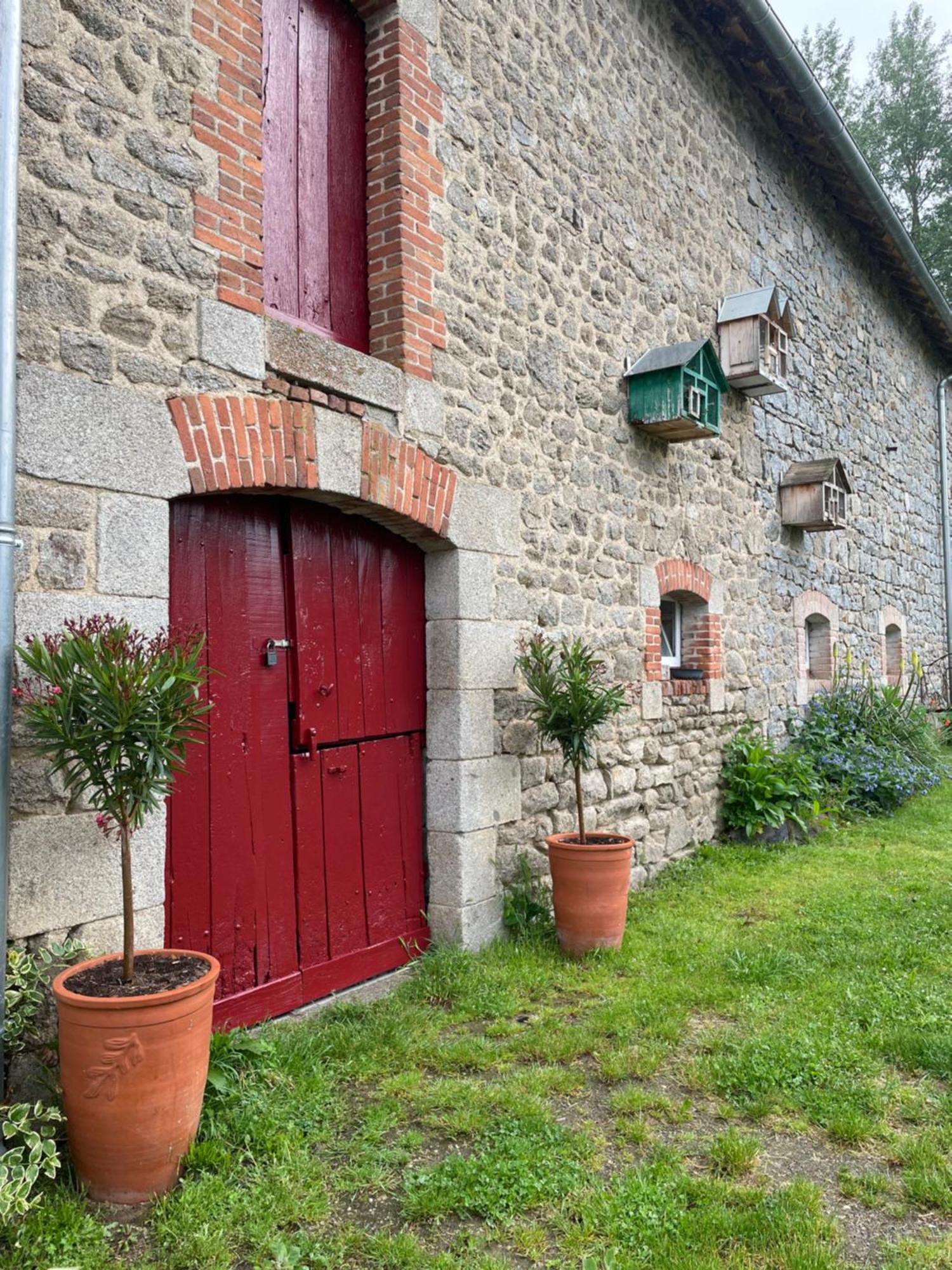 Maison D'Hotes Ourdeaux Et Gite Chez Rouchon Alleyrat  Buitenkant foto
