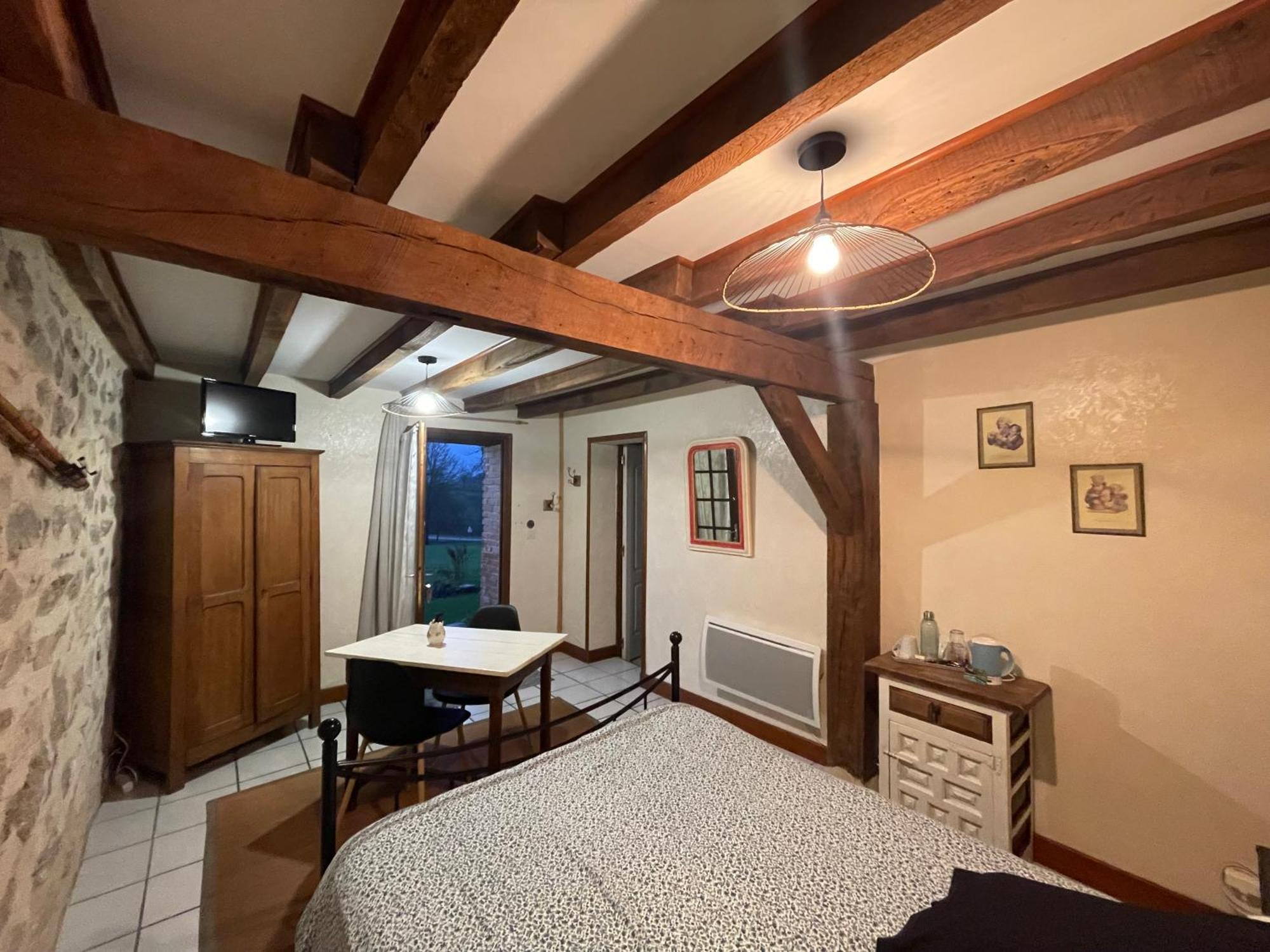 Maison D'Hotes Ourdeaux Et Gite Chez Rouchon Alleyrat  Buitenkant foto