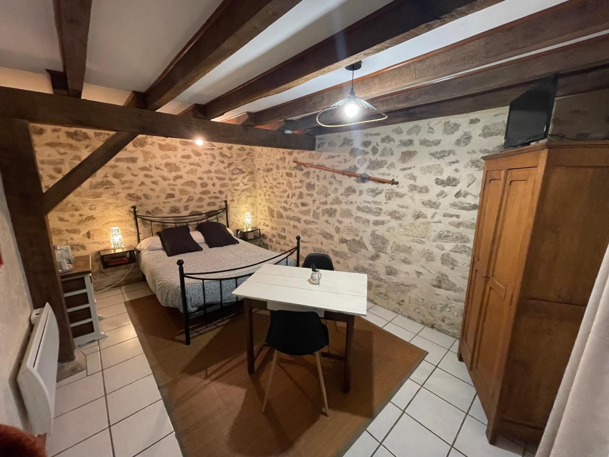 Maison D'Hotes Ourdeaux Et Gite Chez Rouchon Alleyrat  Buitenkant foto